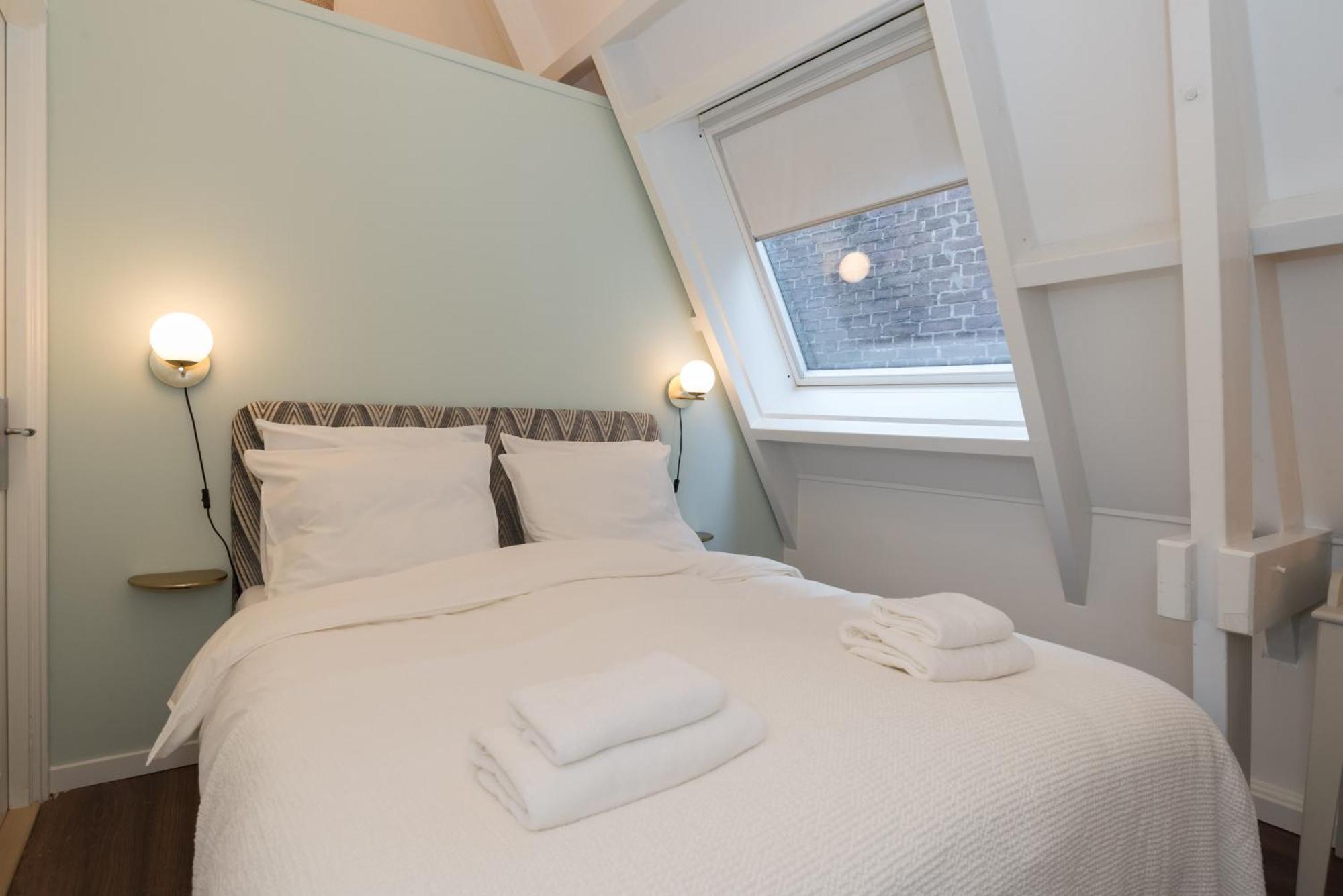 Six Boutique Hotel *