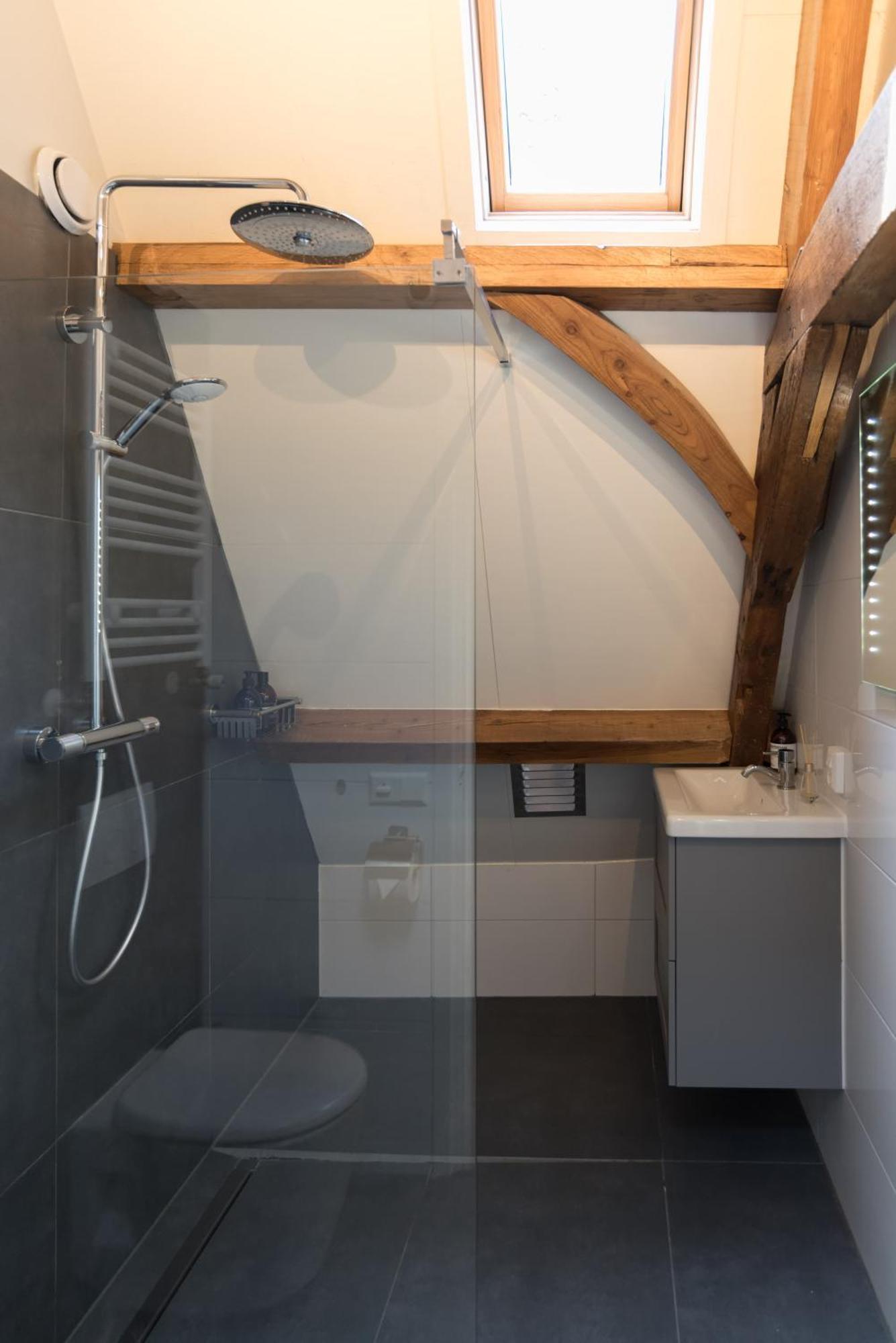 Six Boutique Hotel